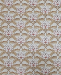 Wit, beige en roze vintage bloemenbehang