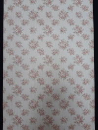 Wit en roze vintage bloemenbehang