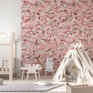 Rose wall wallpaper